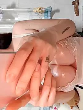 Unleash your urge for fetish cams livestreamers with our pick of steaming hot models, versed in the art of seduction and indulgence.