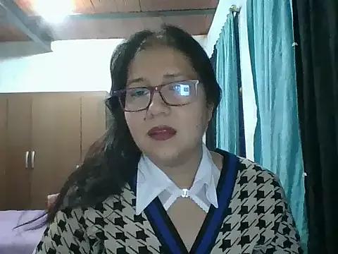 scarlett_widow_ from StripChat is Freechat