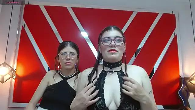 Unleash your urge for fetish cams livestreamers with our pick of steaming hot models, versed in the art of seduction and indulgence.