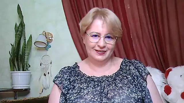 Selena-Velvet from StripChat is Freechat