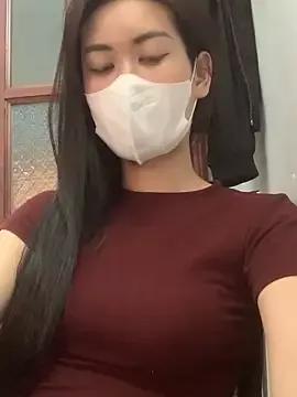 SelenaHoney from StripChat is Freechat