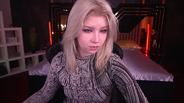 Unleash your urge for fetish cams livestreamers with our pick of steaming hot models, versed in the art of seduction and indulgence.