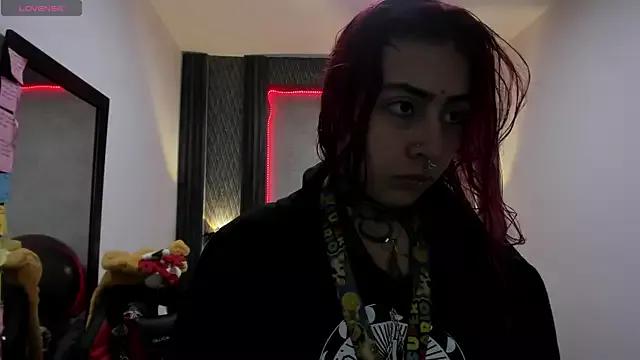 selene_red_ from StripChat is Freechat