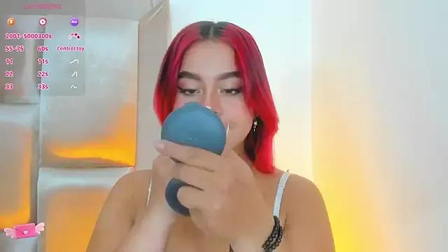 Unleash your urge for fetish cams livestreamers with our pick of steaming hot models, versed in the art of seduction and indulgence.