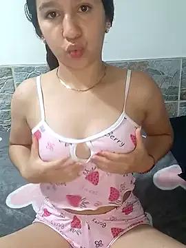 SeleneVega from StripChat is Freechat
