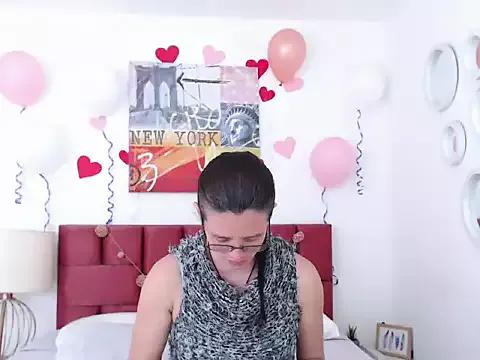 SereneDavos from StripChat