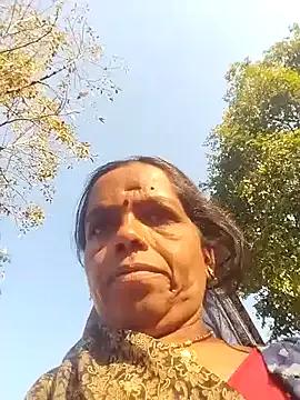 Sexi_savita from StripChat is Freechat