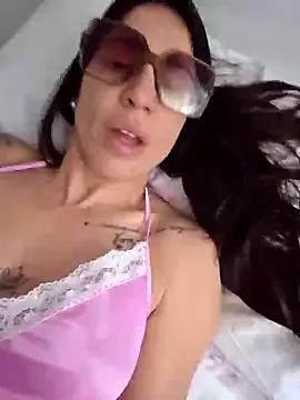 Unleash your urge for fetish cams livestreamers with our pick of steaming hot models, versed in the art of seduction and indulgence.