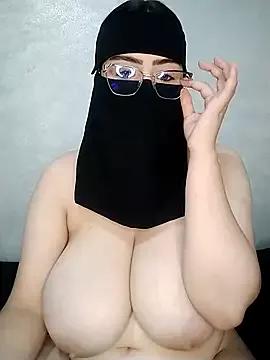 Sexy__Arab from StripChat is Freechat