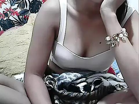 sexyasian_lady from StripChat is Freechat