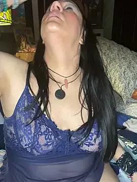 sexyasscougar from StripChat is Freechat