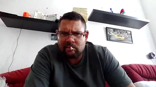 sexykevin17cm from StripChat is Freechat