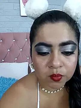 shalomefontana from StripChat is Freechat