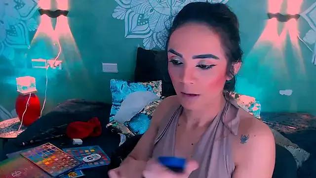 Unleash your urge for fetish cams livestreamers with our pick of steaming hot models, versed in the art of seduction and indulgence.