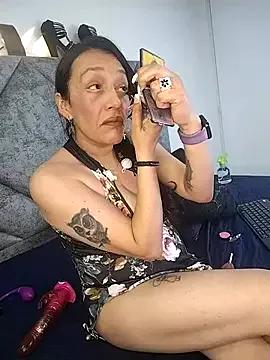 Unleash your urge for fetish cams livestreamers with our pick of steaming hot models, versed in the art of seduction and indulgence.