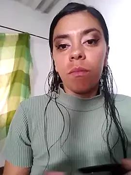 SharonDustLove from StripChat is Freechat
