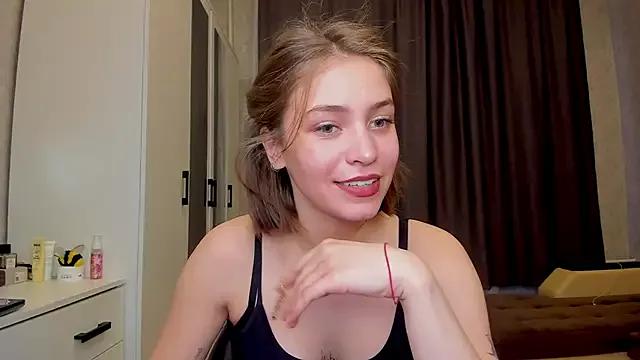 Unleash your urge for fetish cams livestreamers with our pick of steaming hot models, versed in the art of seduction and indulgence.