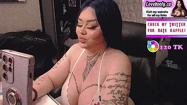 Unleash your urge for fetish cams livestreamers with our pick of steaming hot models, versed in the art of seduction and indulgence.