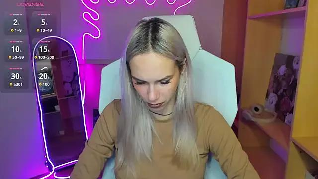 SienaHill from StripChat is Freechat
