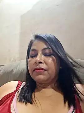 SIMIHOT from StripChat is Freechat