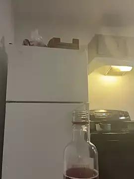 SlimBeenBadd1981 from StripChat is Freechat