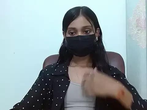 smallcuute from StripChat is Freechat