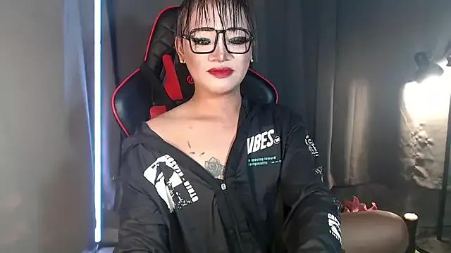 smokeprincess from StripChat is Freechat