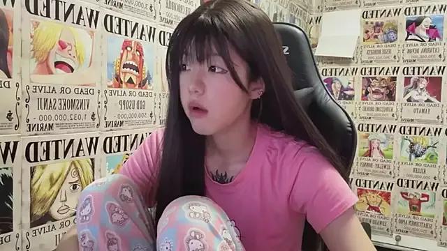 SNAKEgirlQAQ from StripChat is Freechat