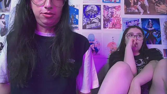 Unleash your urge for fetish cams livestreamers with our pick of steaming hot models, versed in the art of seduction and indulgence.