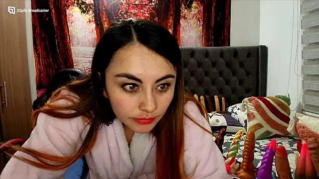 Unleash your urge for fetish cams livestreamers with our pick of steaming hot models, versed in the art of seduction and indulgence.