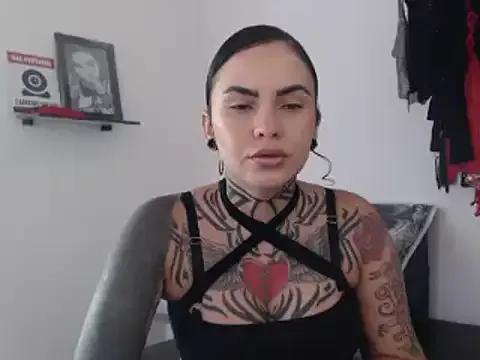 Unleash your urge for fetish cams livestreamers with our pick of steaming hot models, versed in the art of seduction and indulgence.