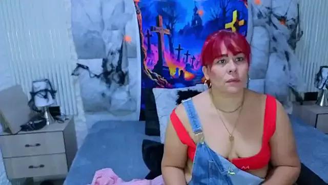 Unleash your urge for fetish cams livestreamers with our pick of steaming hot models, versed in the art of seduction and indulgence.