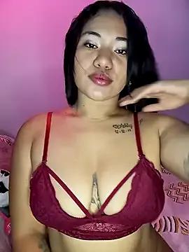 Unleash your urge for fetish cams livestreamers with our pick of steaming hot models, versed in the art of seduction and indulgence.