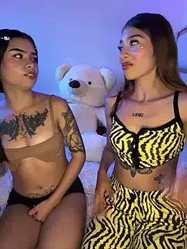 sofli_zara from StripChat is Freechat
