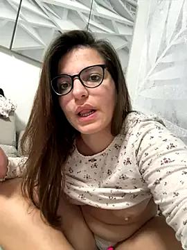 Soniabonifacio from StripChat is Freechat