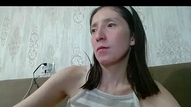 Sophi_Cute from StripChat is Freechat