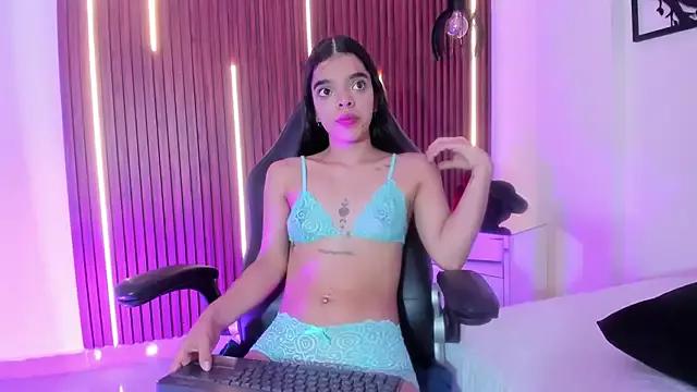 Unleash your urge for fetish cams livestreamers with our pick of steaming hot models, versed in the art of seduction and indulgence.