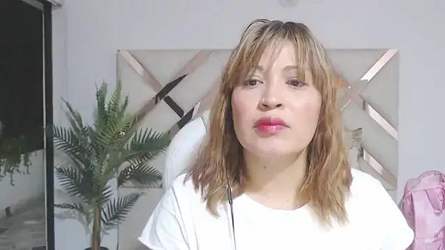sophia_hadid from StripChat is Freechat