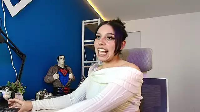 Unleash your urge for fetish cams livestreamers with our pick of steaming hot models, versed in the art of seduction and indulgence.