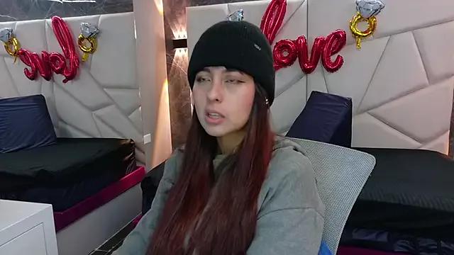 Unleash your urge for fetish cams livestreamers with our pick of steaming hot models, versed in the art of seduction and indulgence.