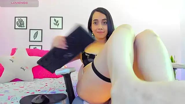 Unleash your urge for fetish cams livestreamers with our pick of steaming hot models, versed in the art of seduction and indulgence.