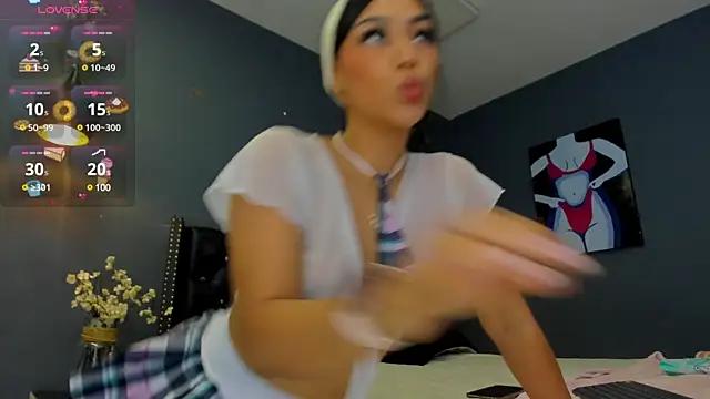 Unleash your urge for fetish cams livestreamers with our pick of steaming hot models, versed in the art of seduction and indulgence.