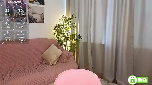 SquirtBabee from StripChat is Freechat