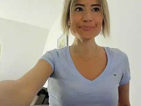 Unleash your urge for fetish cams livestreamers with our pick of steaming hot models, versed in the art of seduction and indulgence.