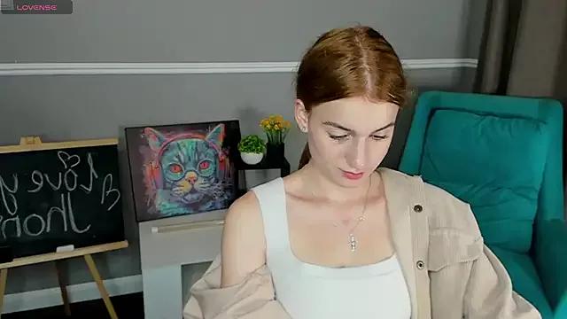 stacey__doll from StripChat is Freechat