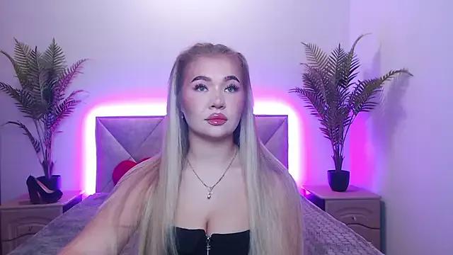 StacyYellig from StripChat is Freechat
