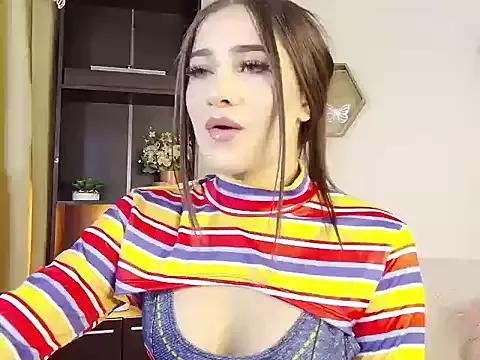 Unleash your urge for fetish cams livestreamers with our pick of steaming hot models, versed in the art of seduction and indulgence.