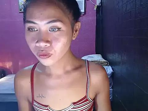 Steffi_scott from StripChat is Freechat