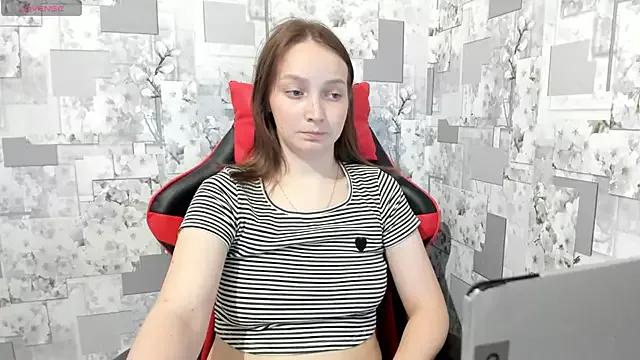Unleash your urge for fetish cams livestreamers with our pick of steaming hot models, versed in the art of seduction and indulgence.