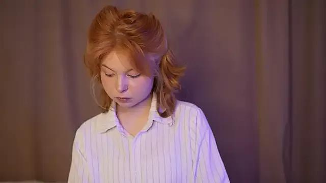 Stella_Vanila from StripChat is Freechat
